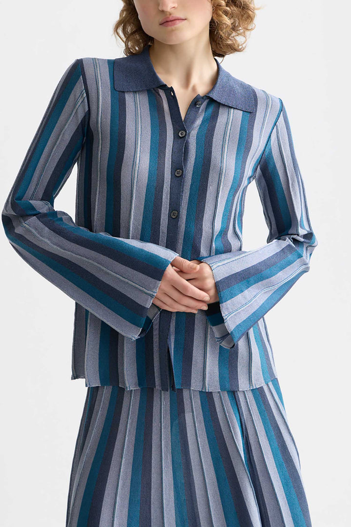 Pleated Collared Cardigan in Carbon