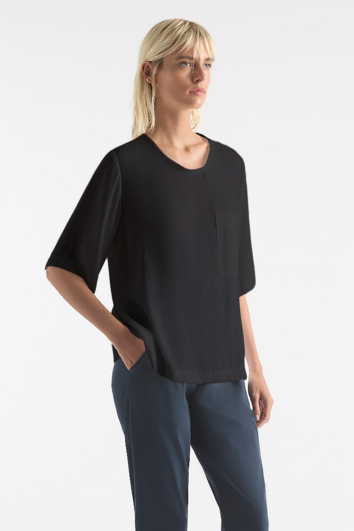Pocket Plaza T in Black
