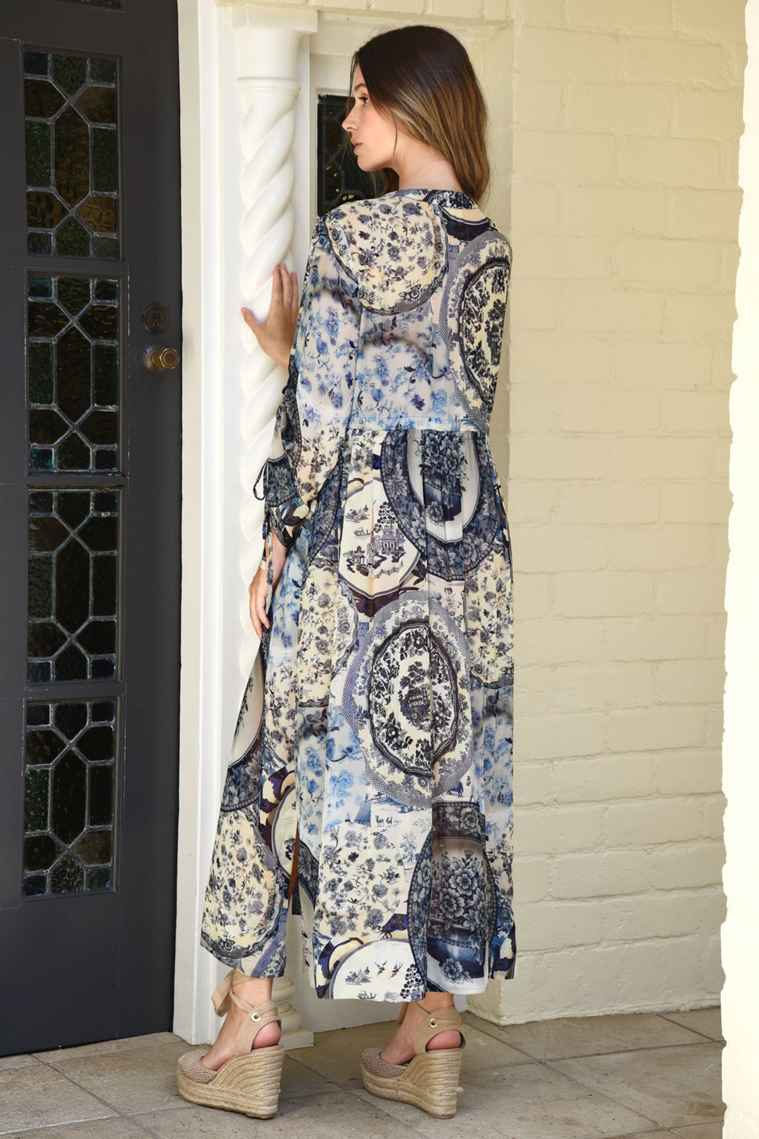 Portrait Mode Dress in Blue Plate