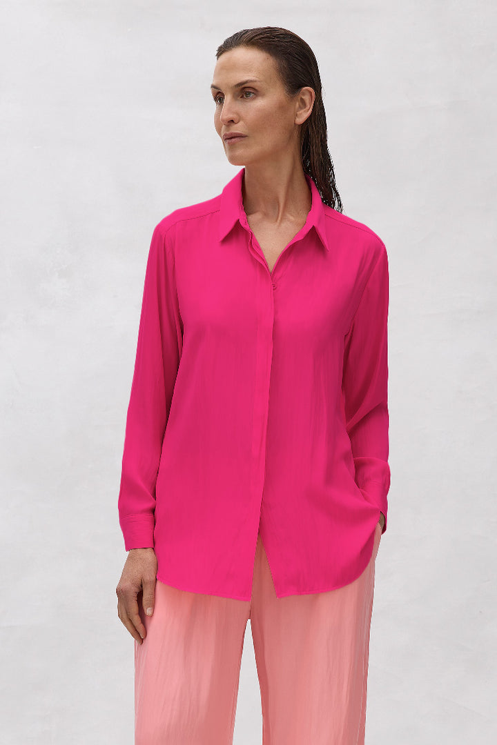 Soft Shirt in Carmine
