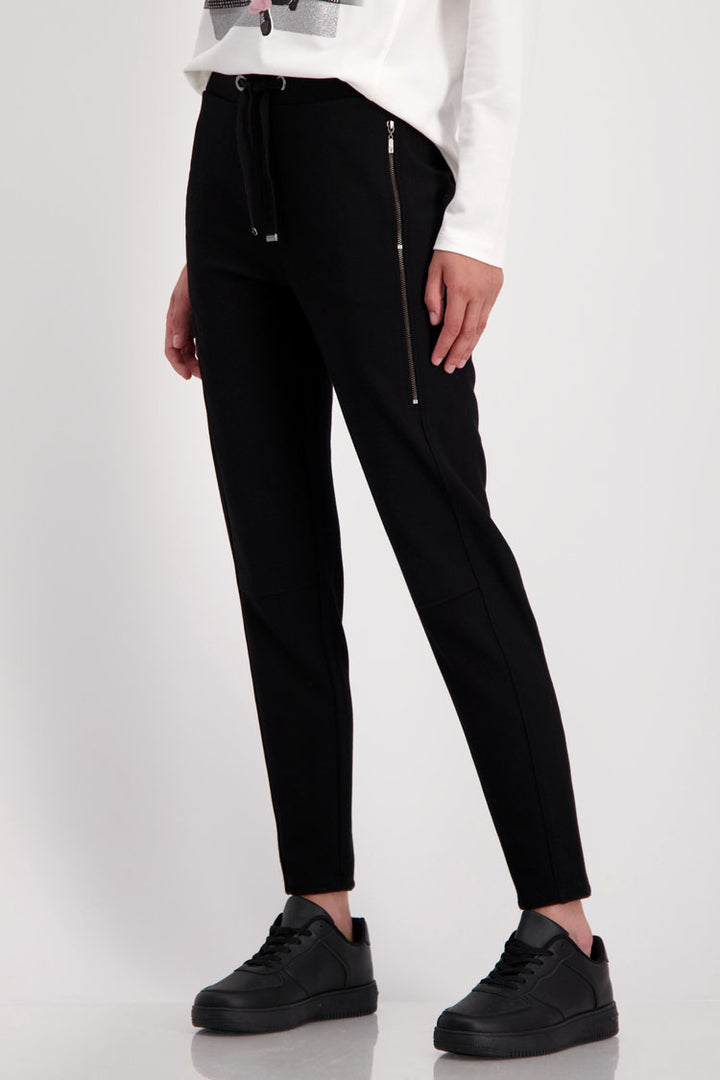 Pull-On Trousers with Zip Pockets
