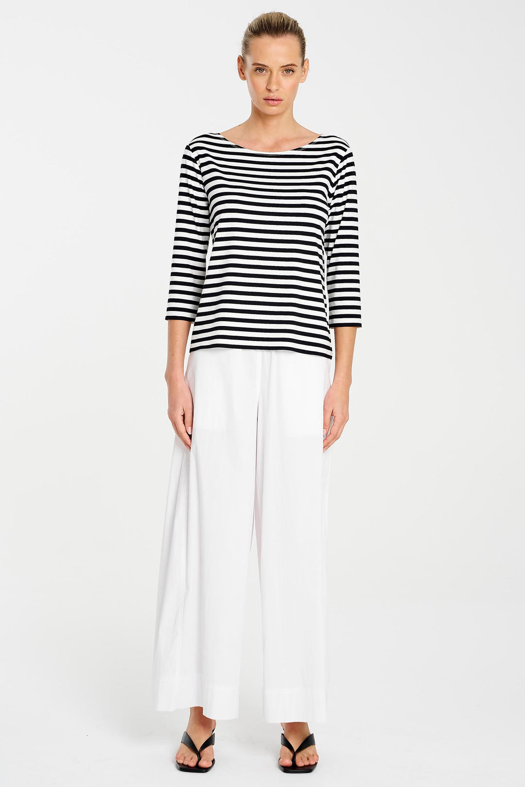 Relaxed Boat Neck in Black White