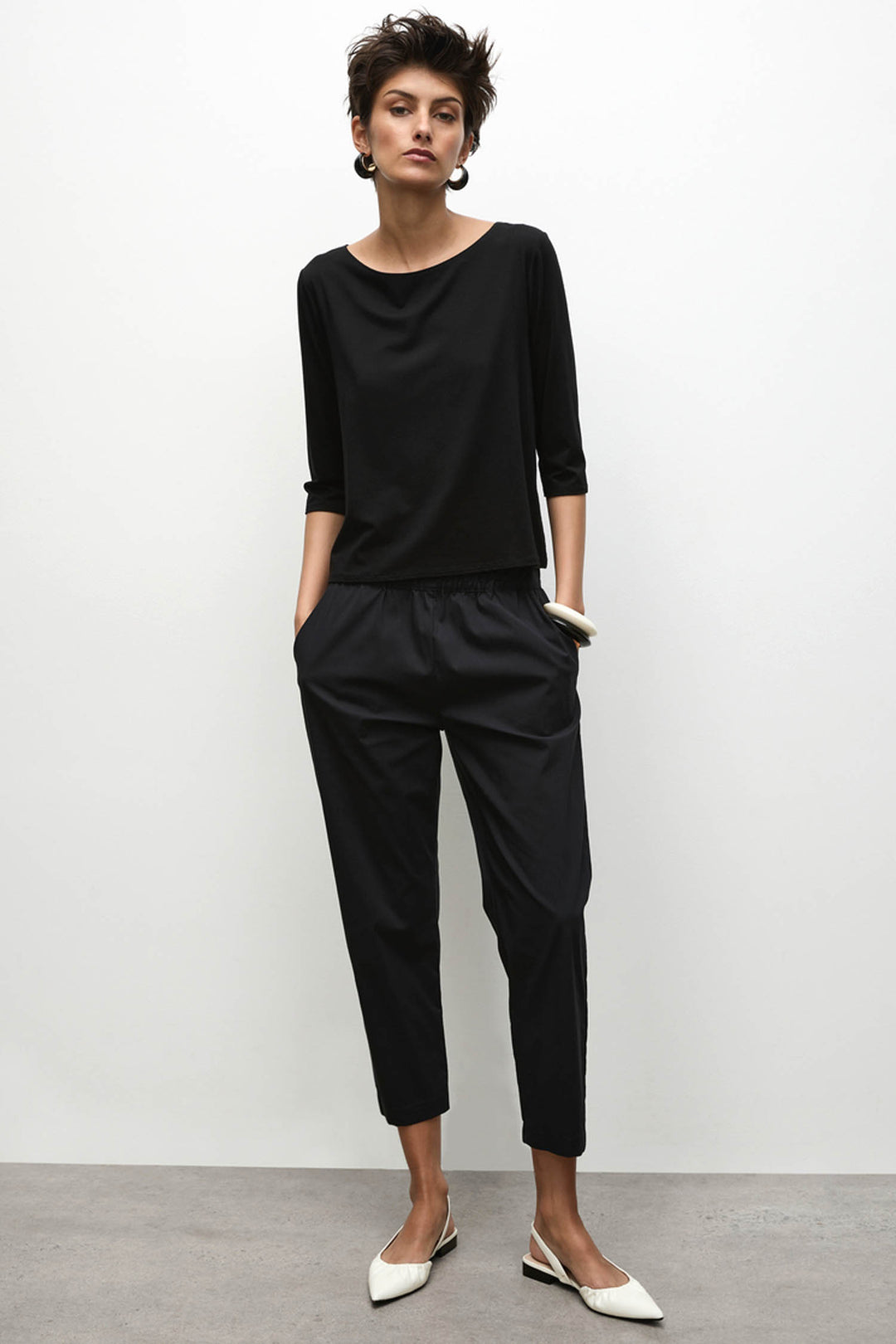Relaxed Boat Neck in Black
