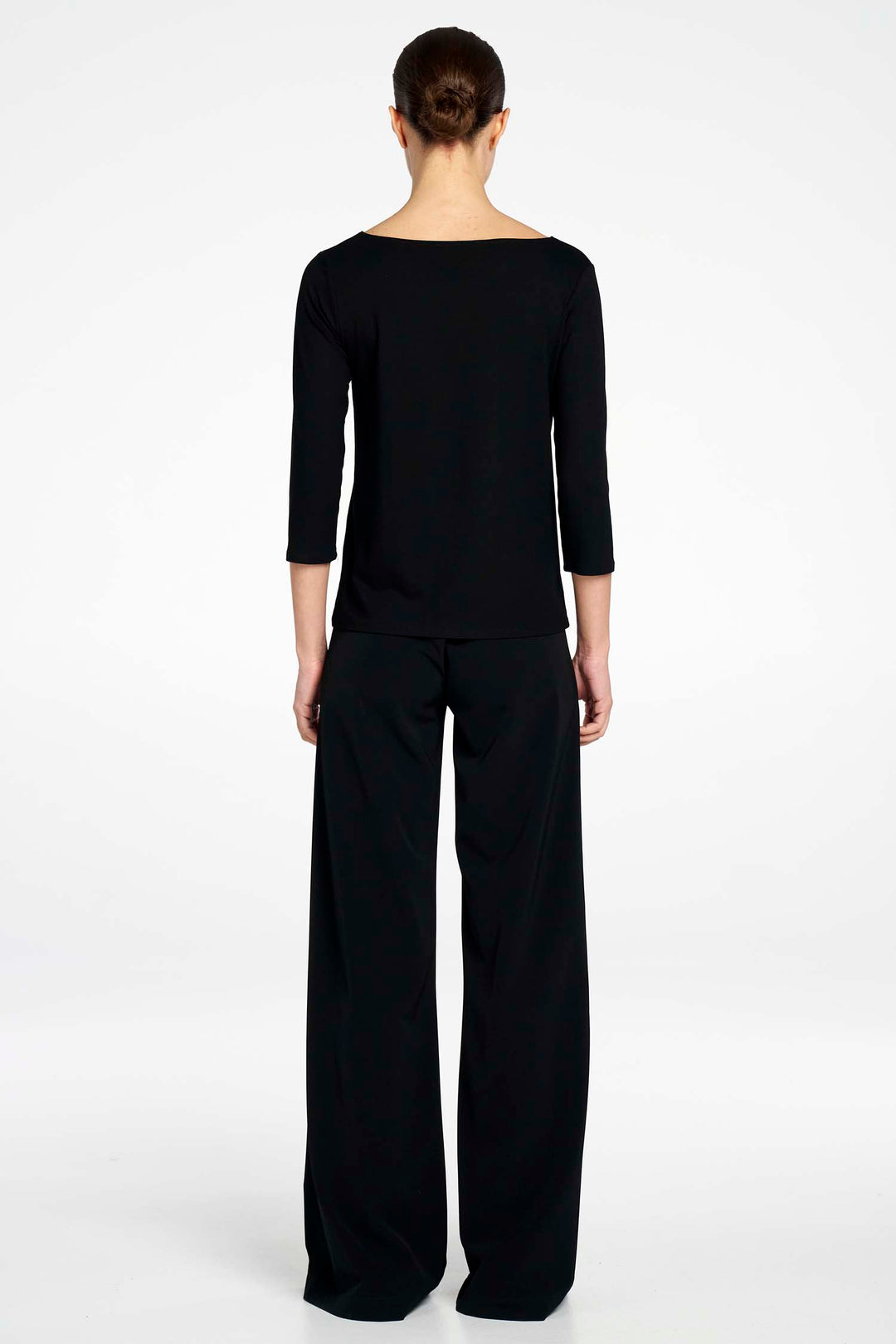 Relaxed Boat Neck in Black