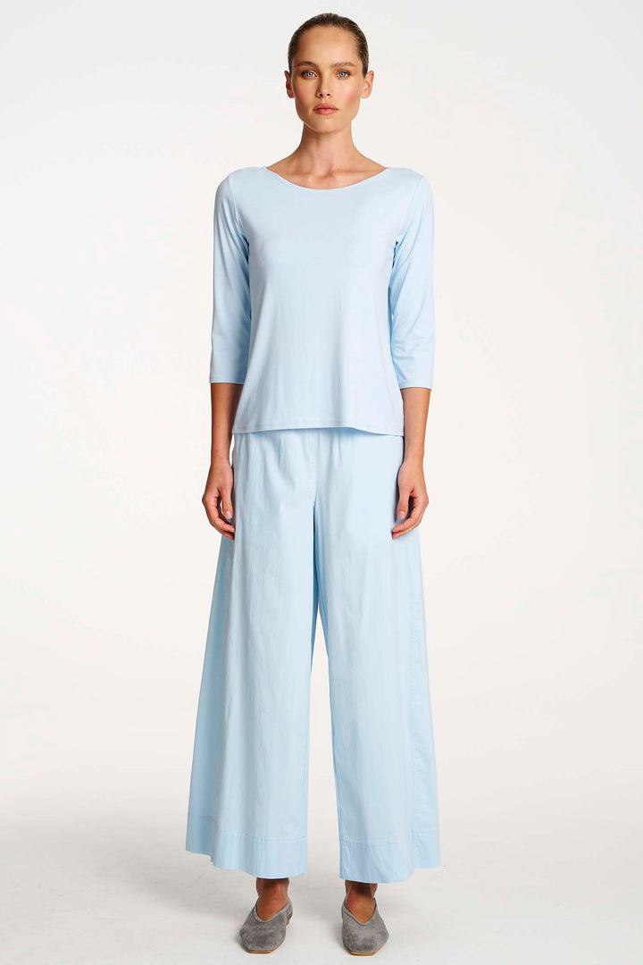 Relaxed Boat Neck in Dream
