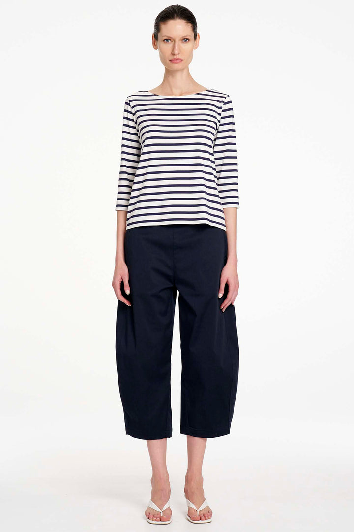Relaxed Boat Neck in White/Ink
