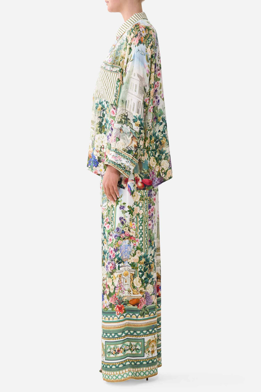 Relaxed Collared Shirt with Pocket in Art For The Empress