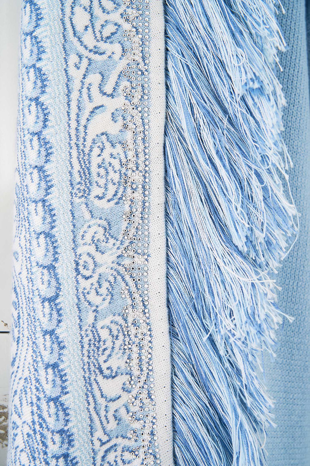 Relaxed Knit Layer in The Hum of the Alhambra