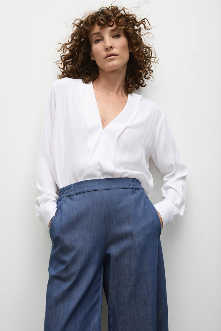 Ribbon Edge Shirt in White
