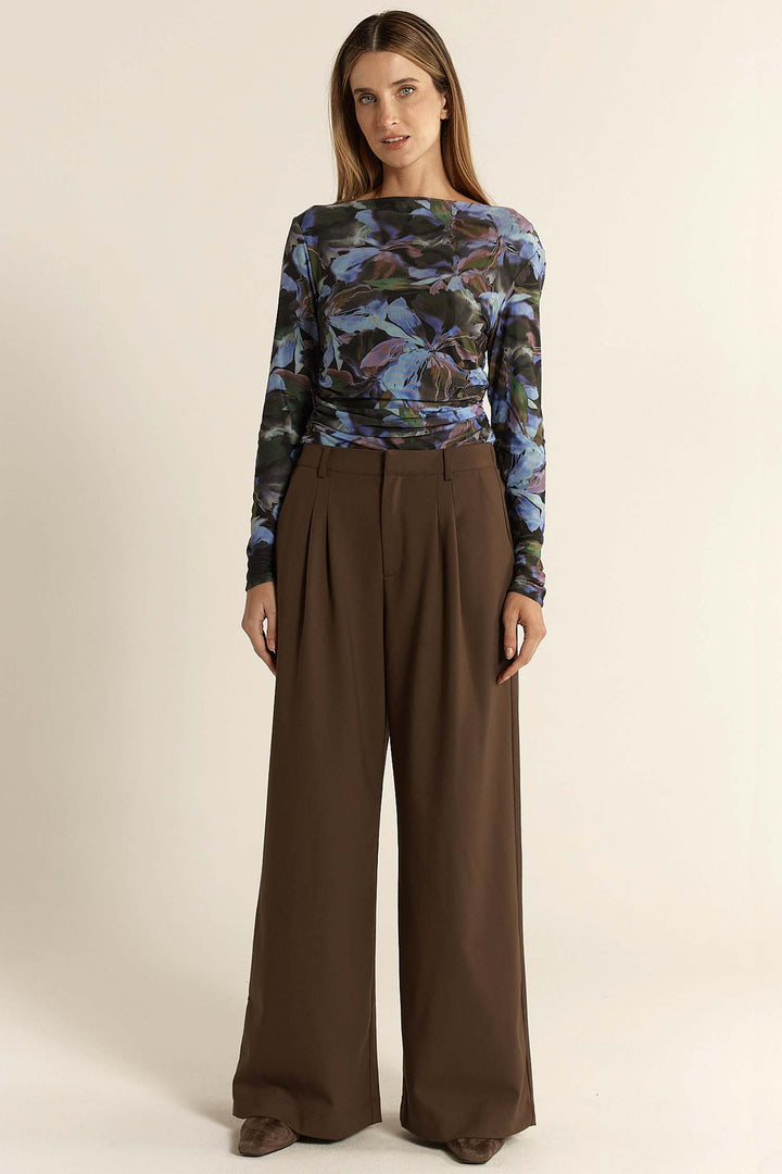Roan Pleat Front Pant in Chocolate