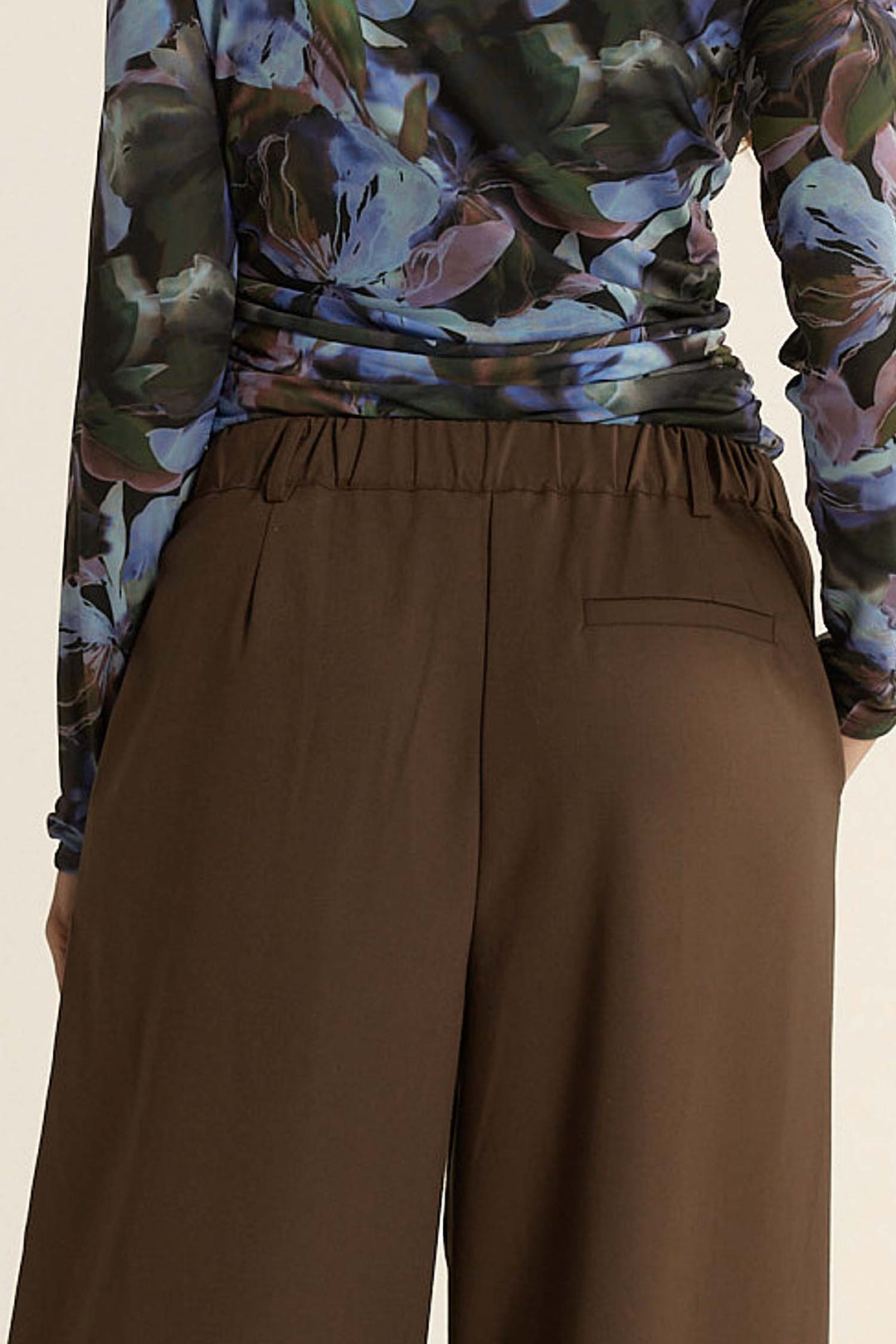 Roan Pleat Front Pant in Chocolate