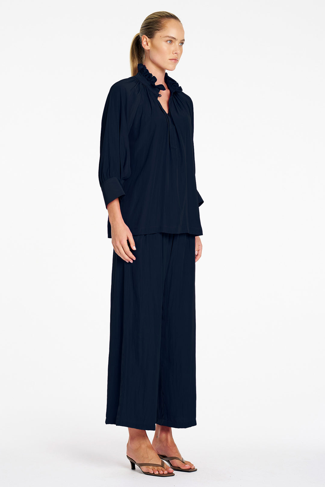 Roman Blouse in Navy