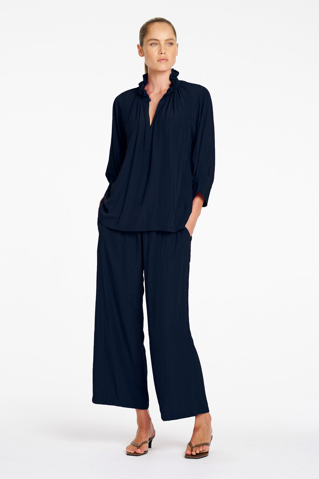 Roman Blouse in Navy