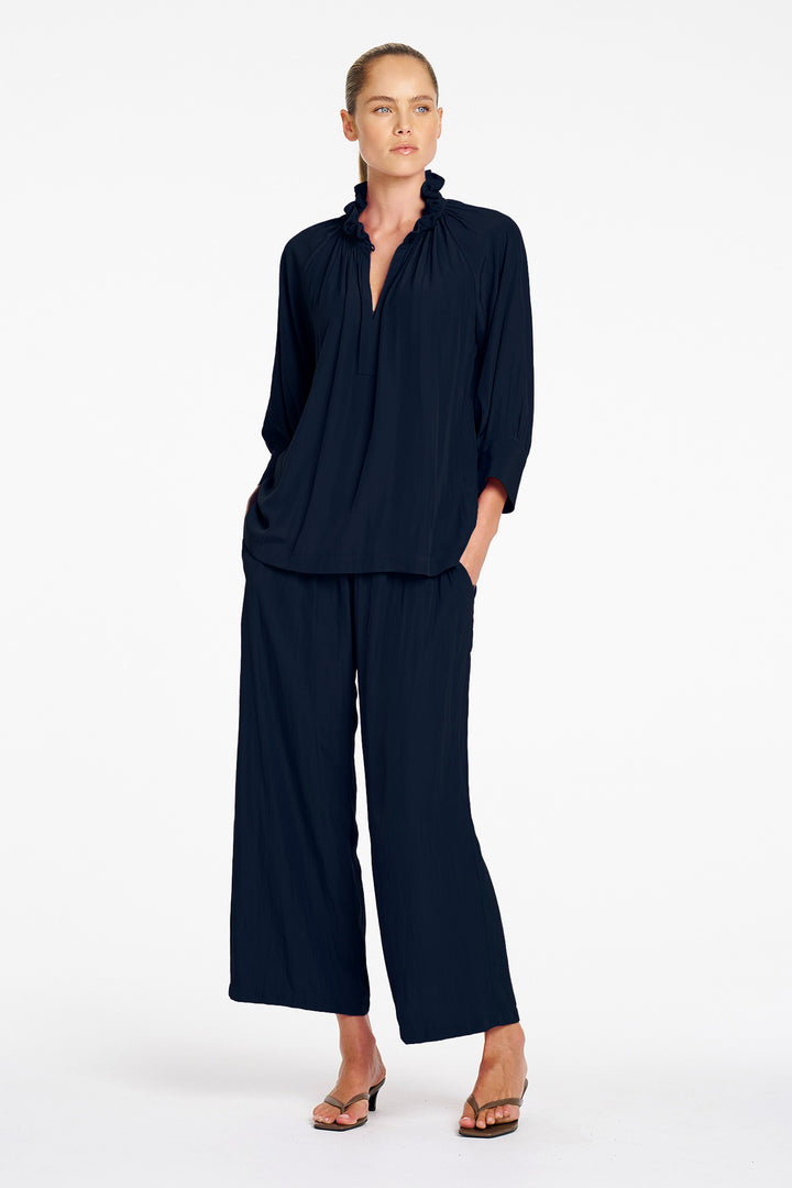 Roman Blouse in Navy
