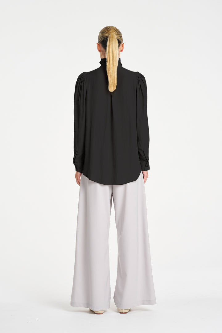 Rufflet Blouse in Black