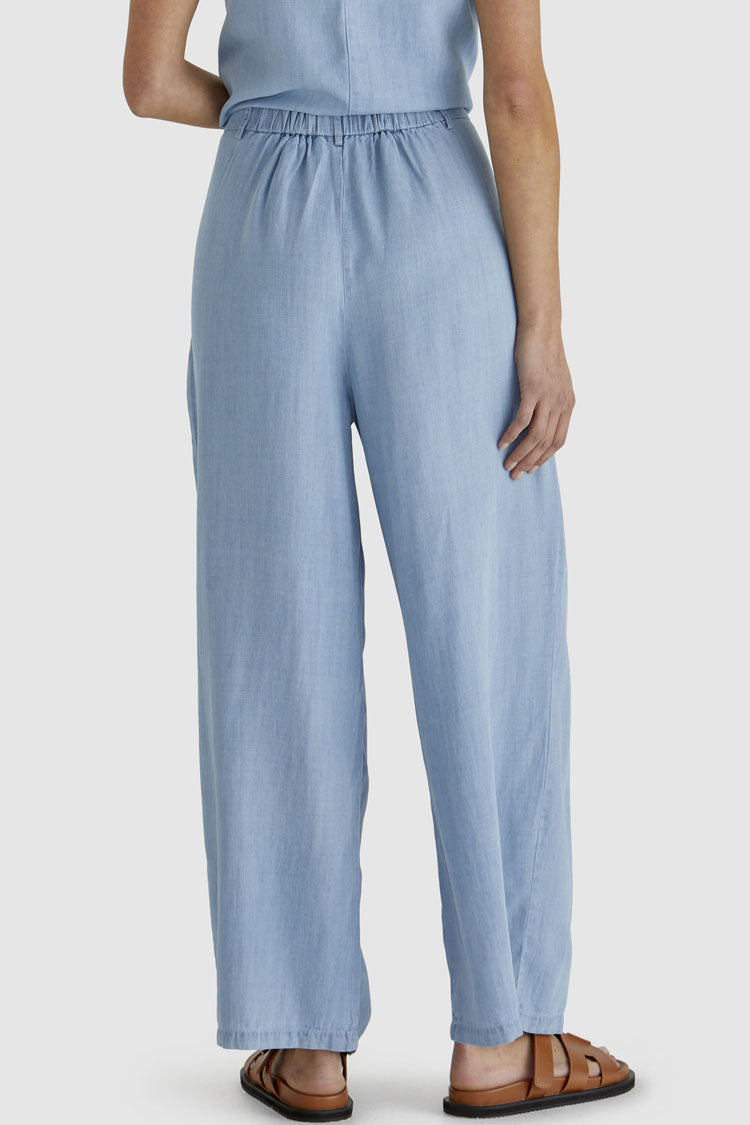 Rye Pant in Chambray