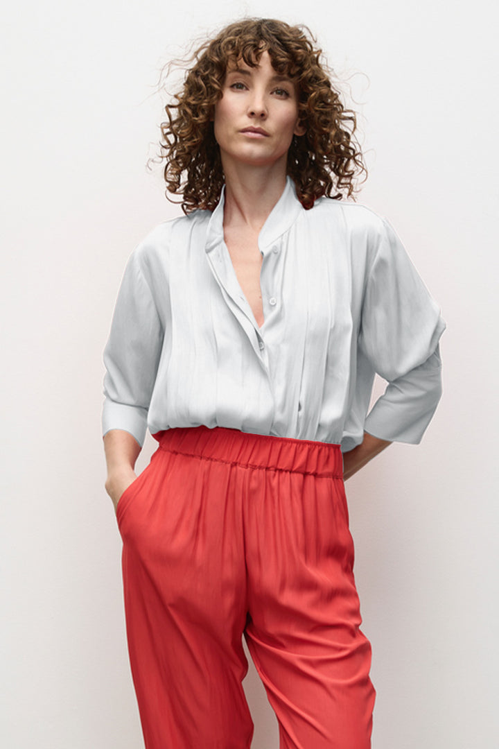 Smooth Pleat Blouse in White