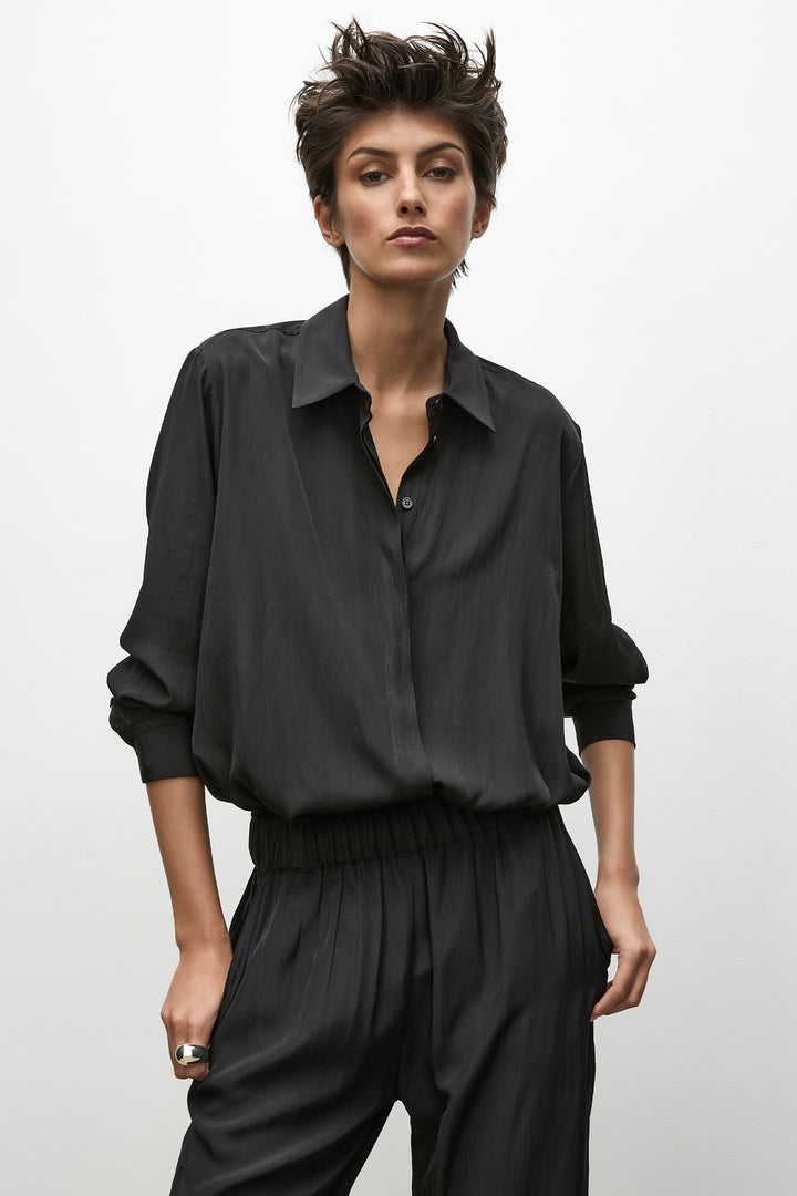 Soft Shirt in Black
