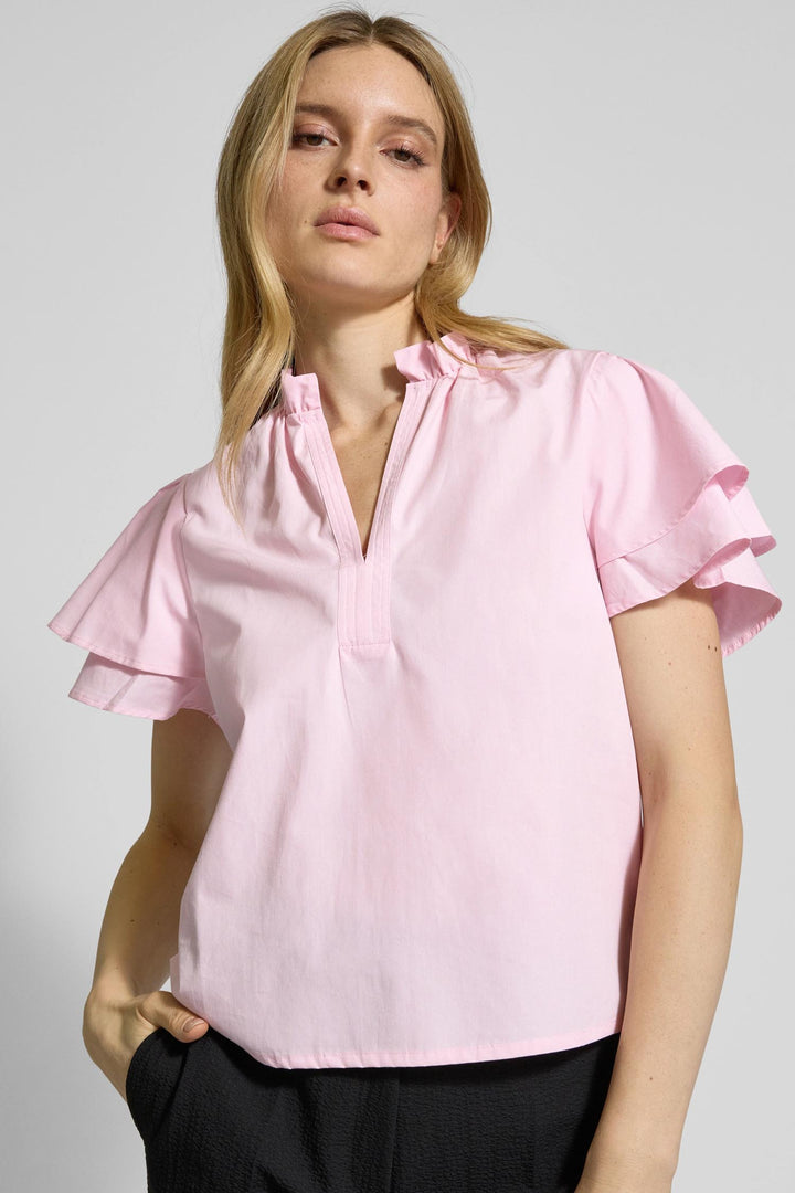 SS Blouse w Ruffled Collar in Spring Blush