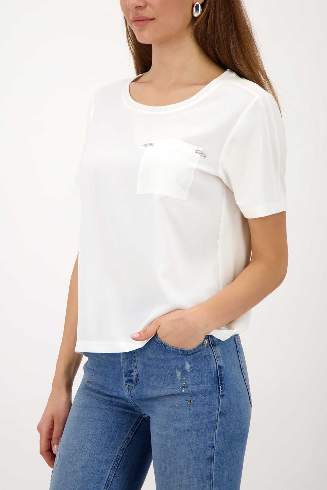 SS Tee w Pocket Jewel Detail in Off White