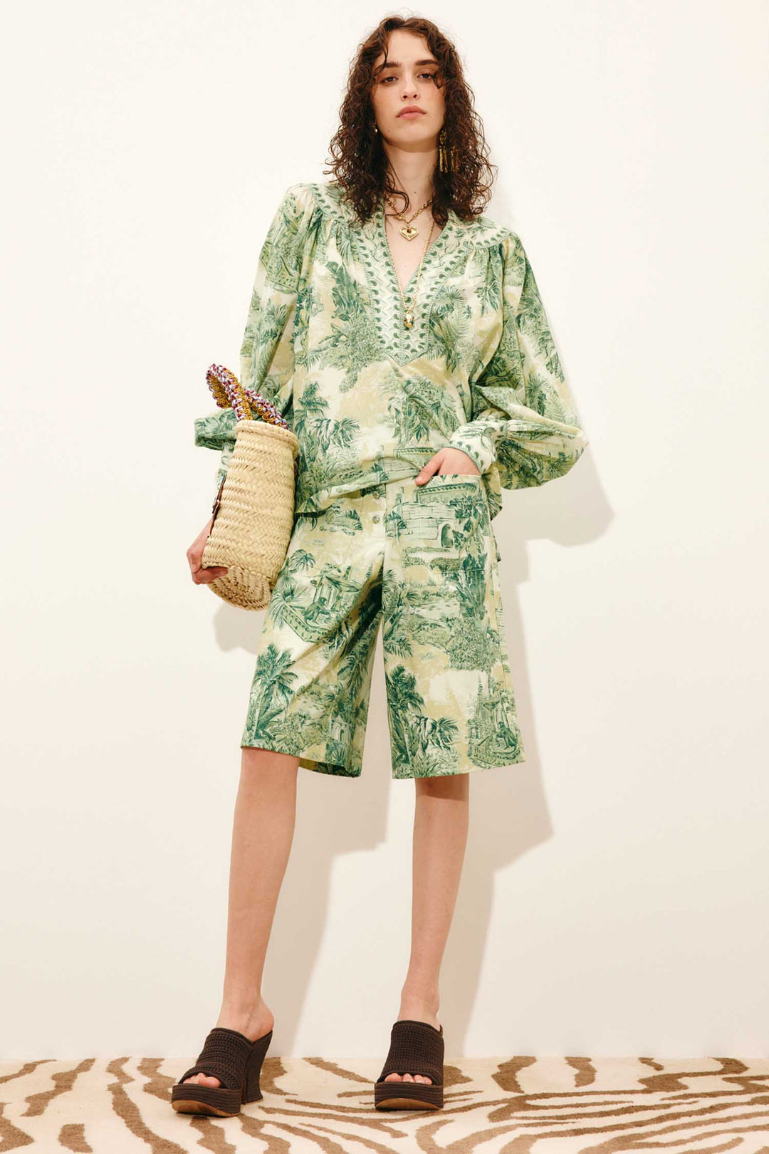 Sara Blouse in Green