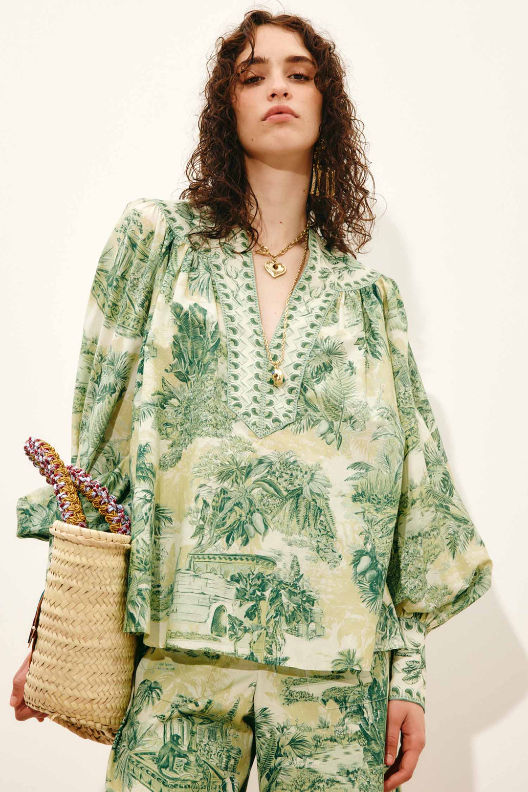 Sara Blouse in Green