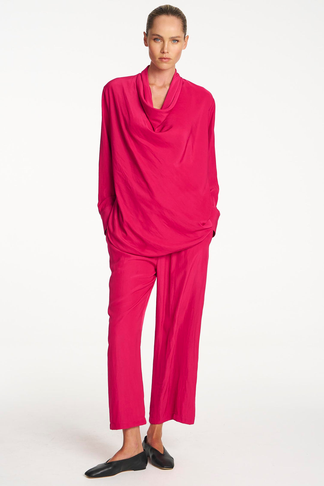 Scallop Blouse in Teaberry