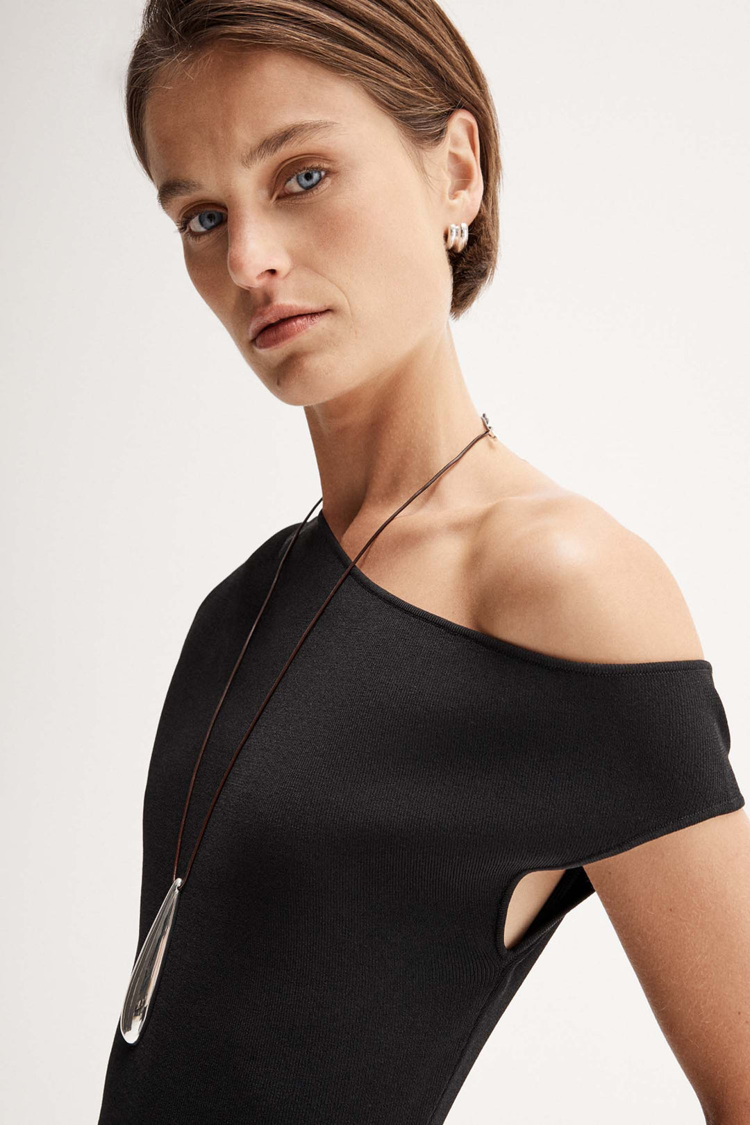 Serena Knit Off Shoulder Top