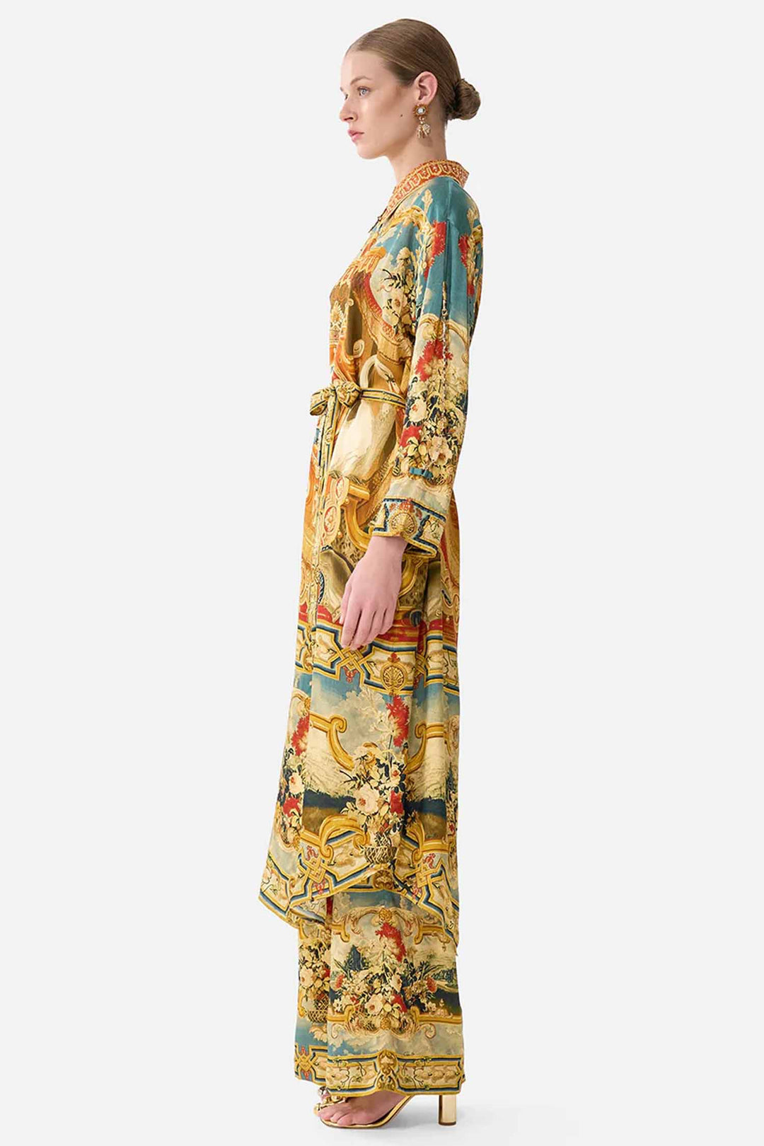 Shirt Dress w Back Button Details in Life&