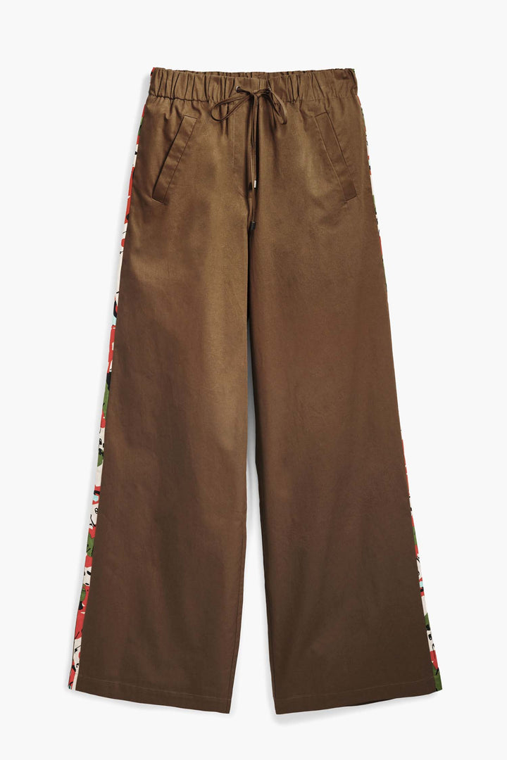 Side Stripe Wide-Leg Trousers in Camel