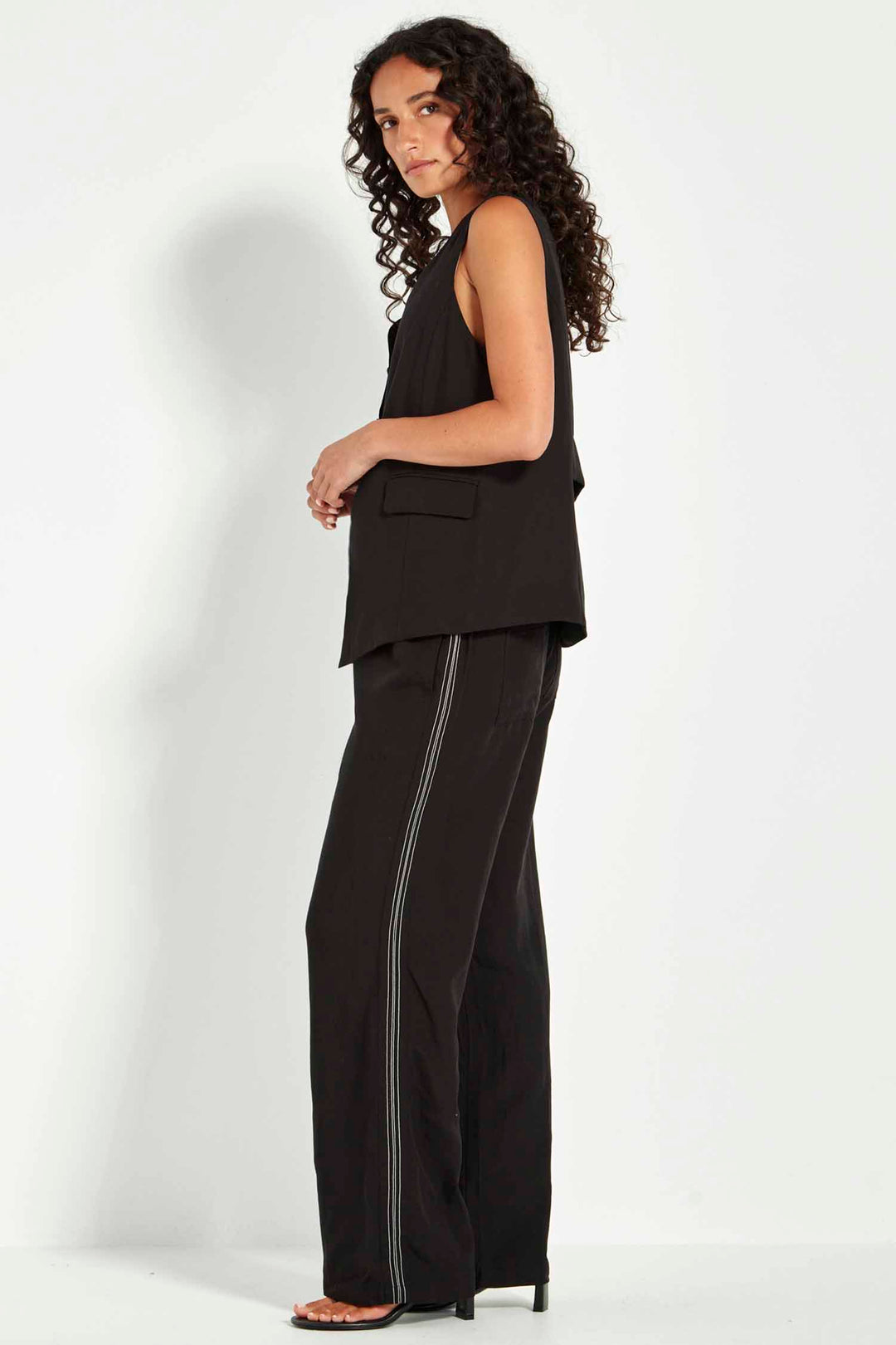 Sierra Pant in Black