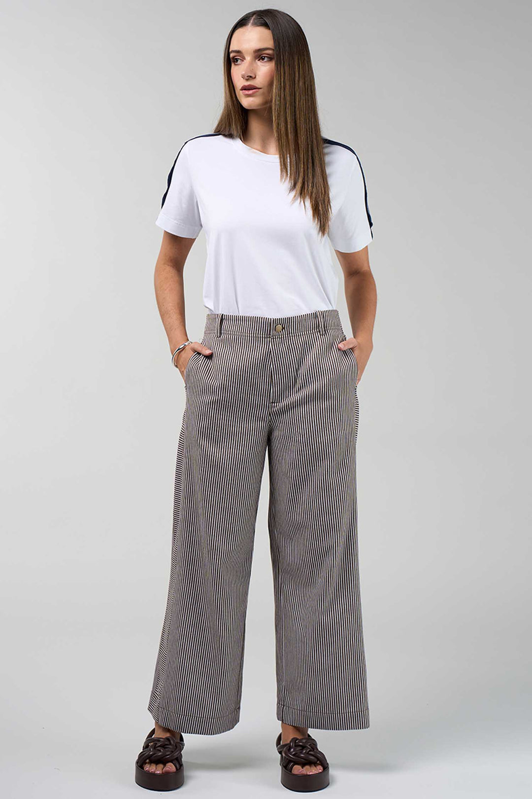 Signal Pant in Chocolate