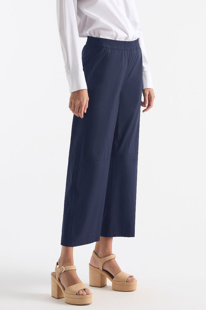 Slice Pace Pant in French Navy