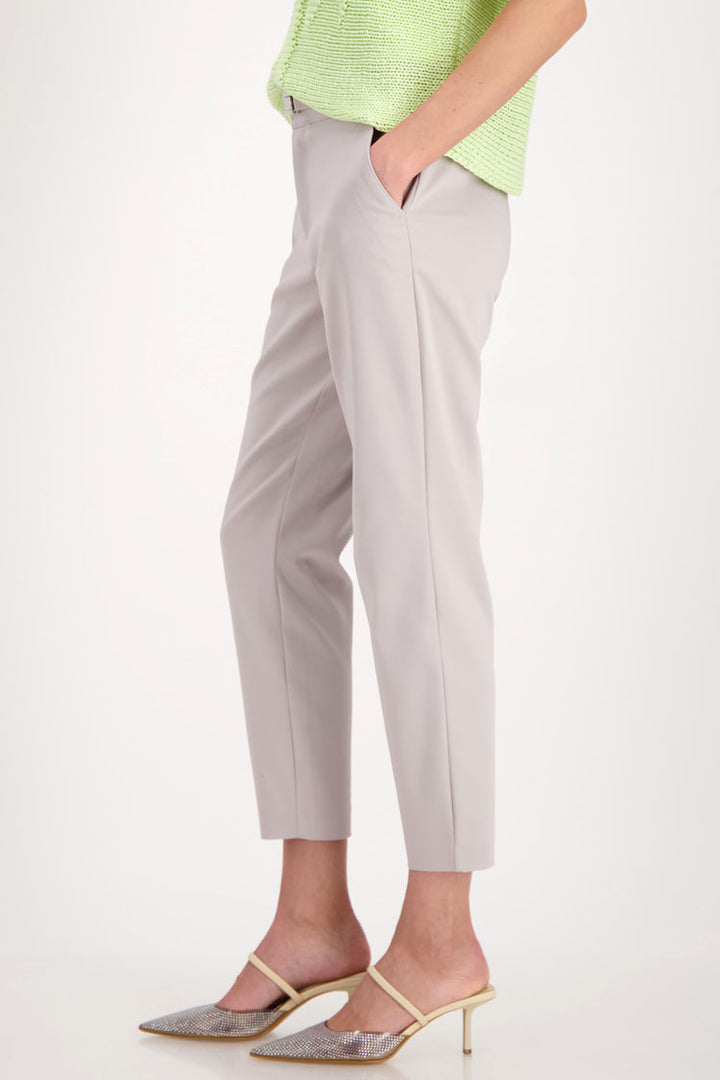 Slim Cut Belted Trouser in Light Grey