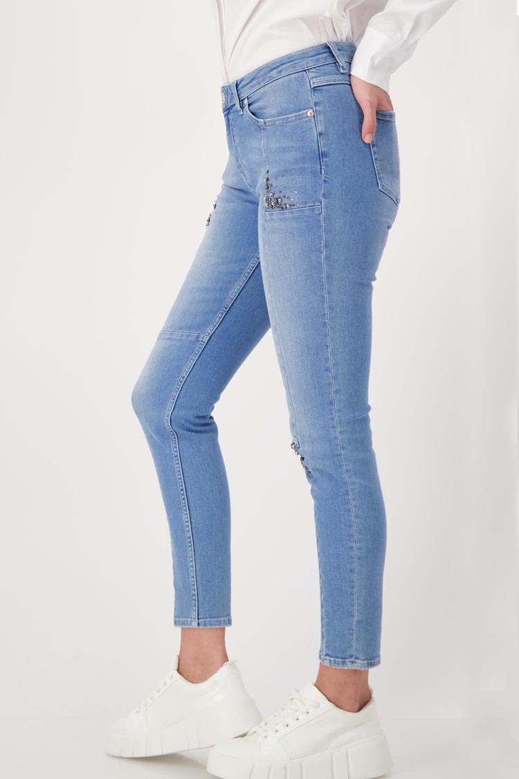 Slim Fit Jeans w Rhinestones in Blue