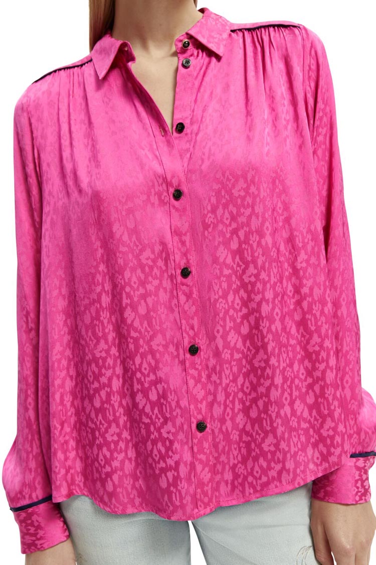 Slim Fit Piped Shirt in Fuschia
