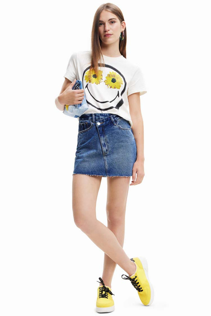 Smiley Flowers Front T-shirt