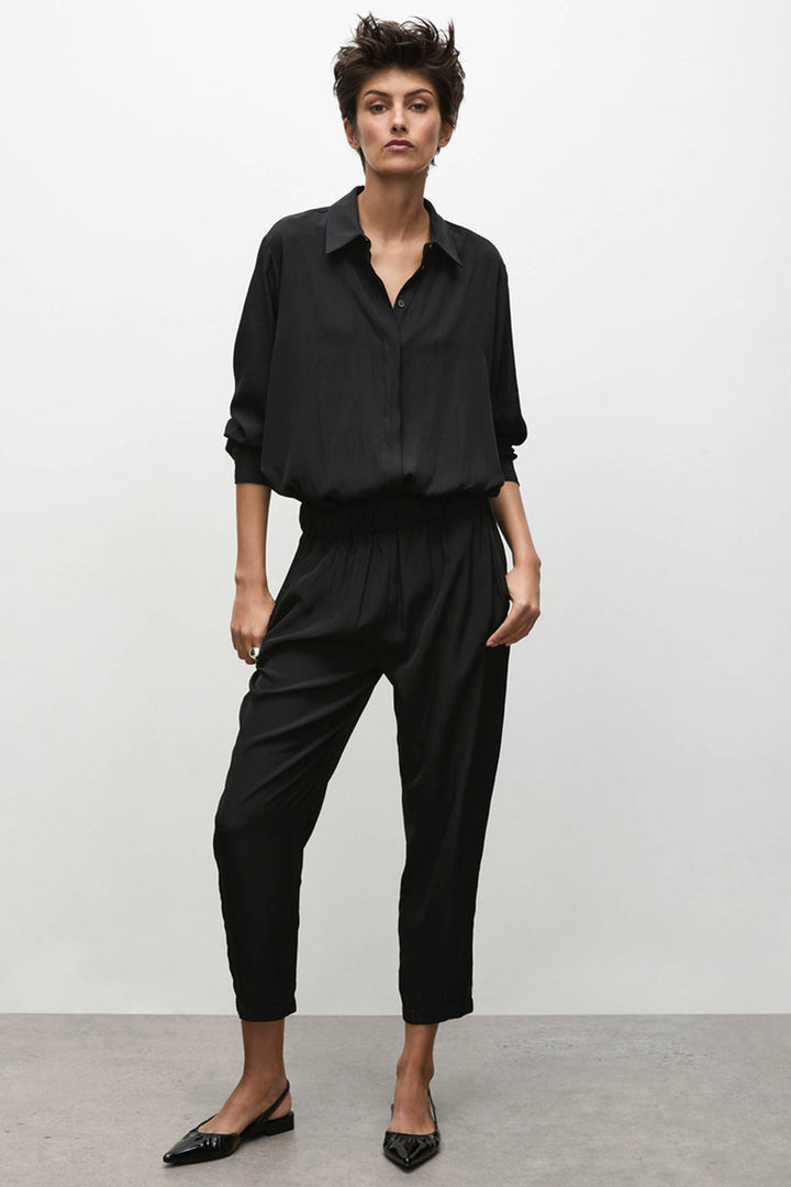 Soft Shirt in Black