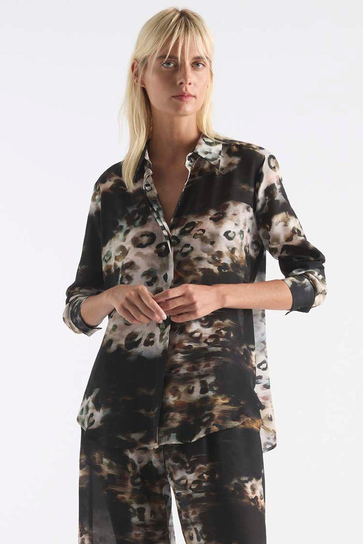 Soft Shirt in Illusion Print