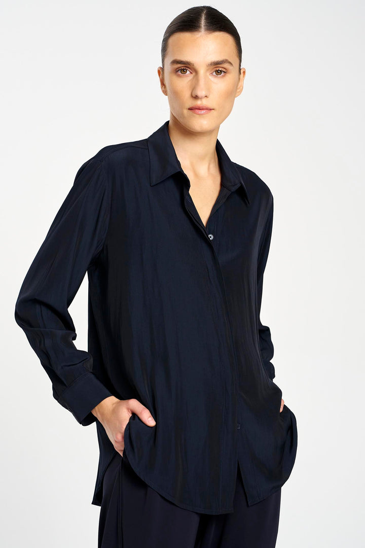 Soft Shirt in Navy