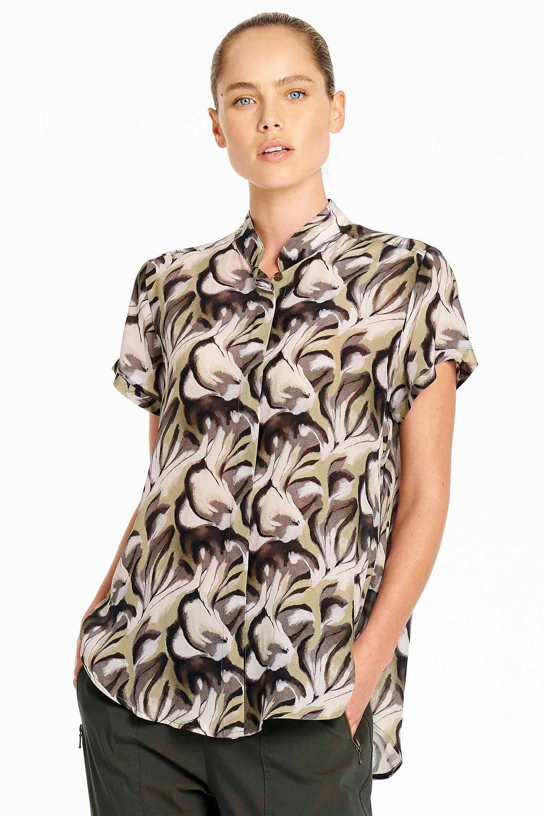 Soft Stand Shirt in Bayleaf