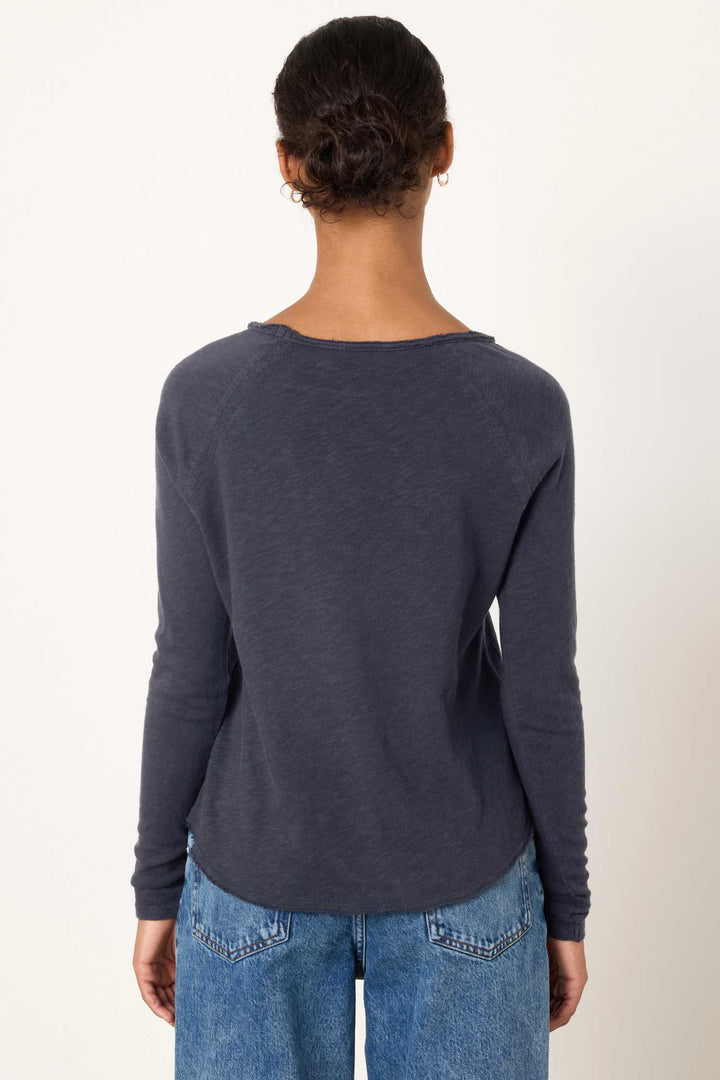 Sonoma B-Neck L/S Tee in Vintage Navy Blue