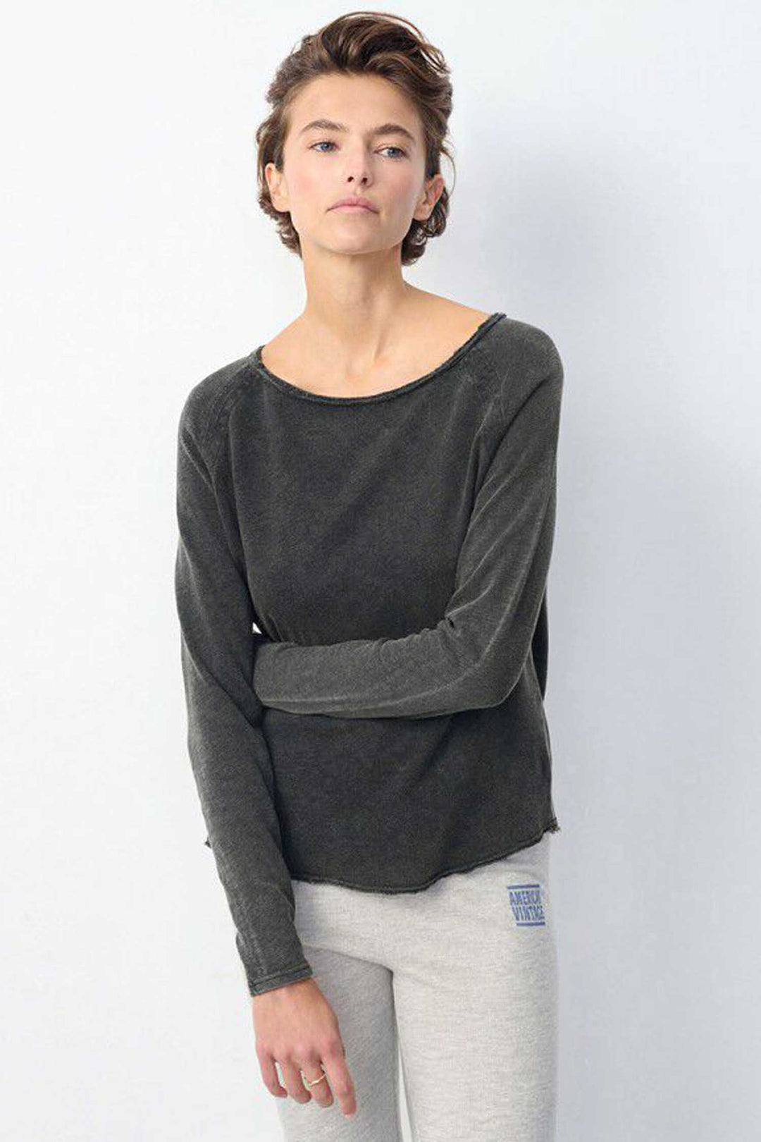 Sonoma B-Neck L/S Tee in Vintage Black