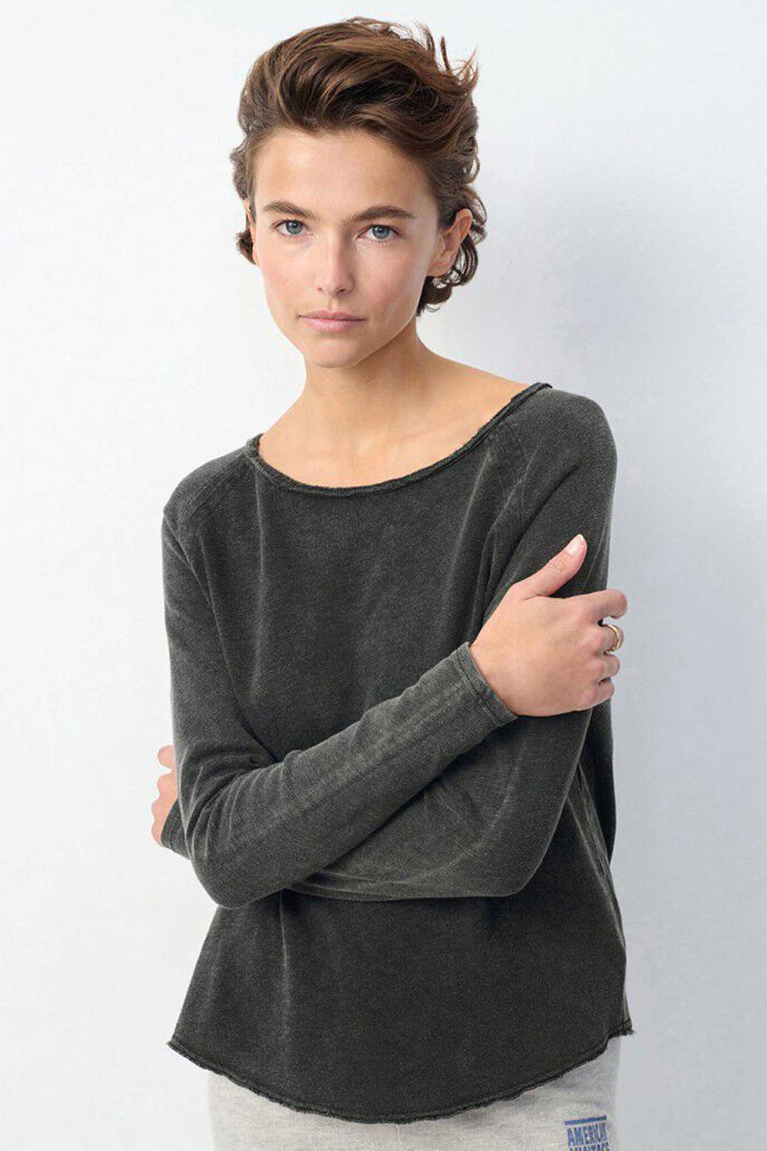Sonoma B-Neck L/S Tee in Vintage Black