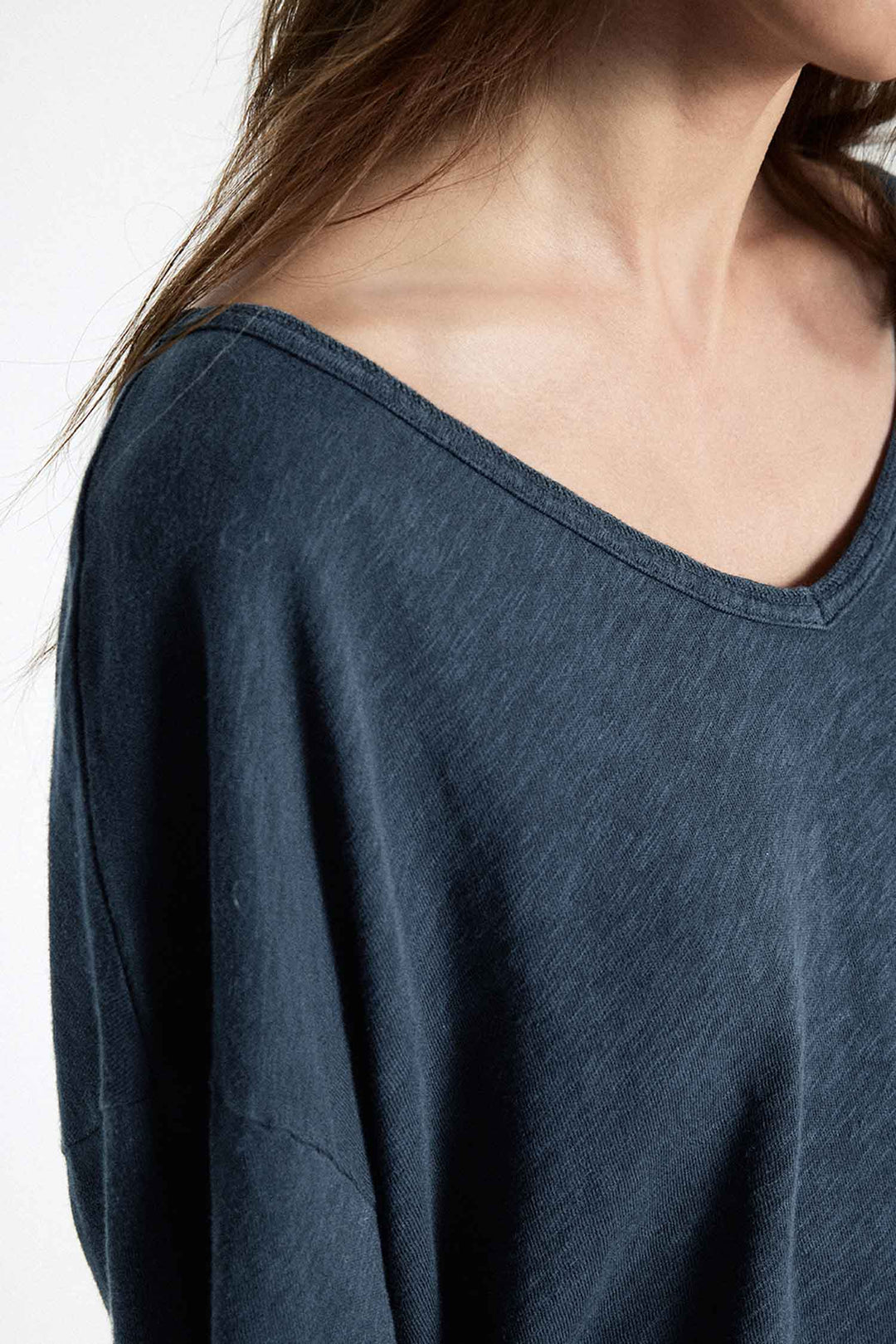 Sonoma V-Neck LS T-Shirt in Vintage Navy Blue