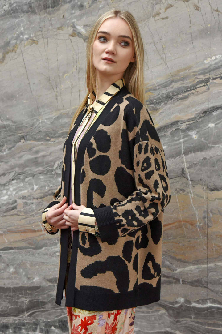 Spot n Cold Cardigan in Leopard