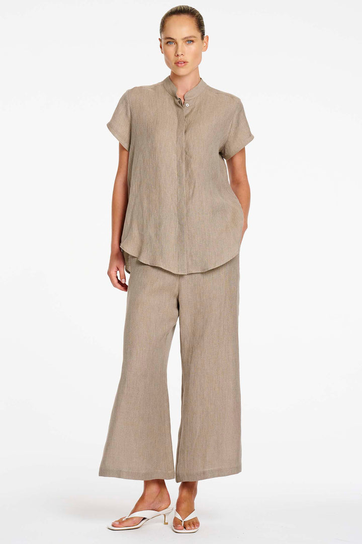 Stand Shirt in Stucco