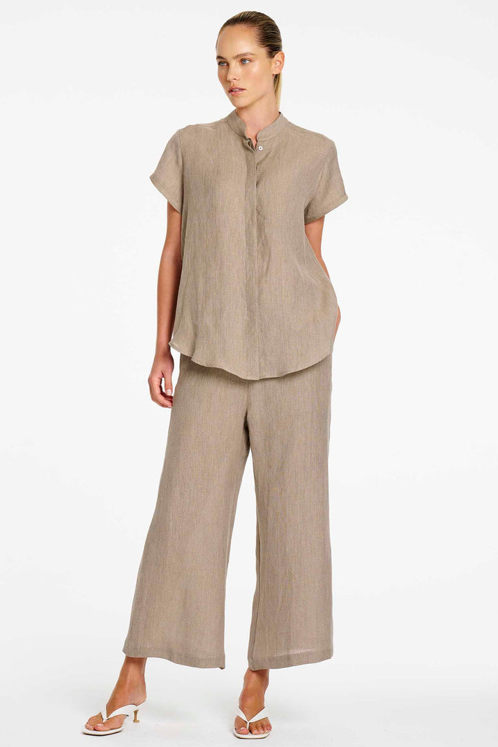Stand Shirt in Stucco