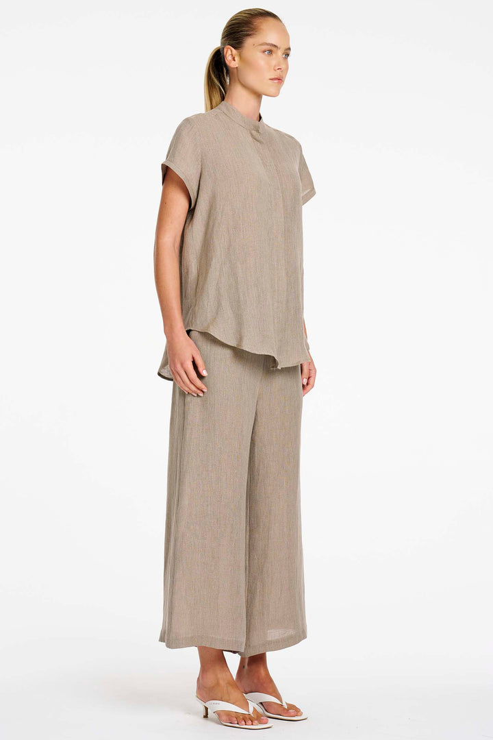 Stand Shirt in Stucco
