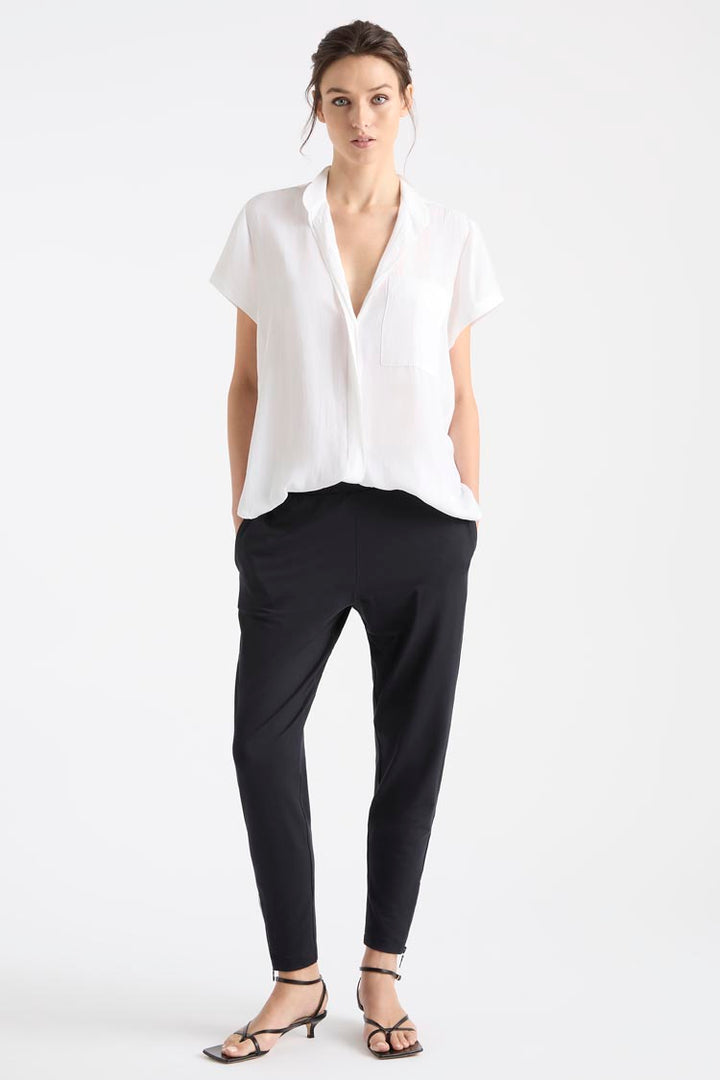 Stand Shirt in White